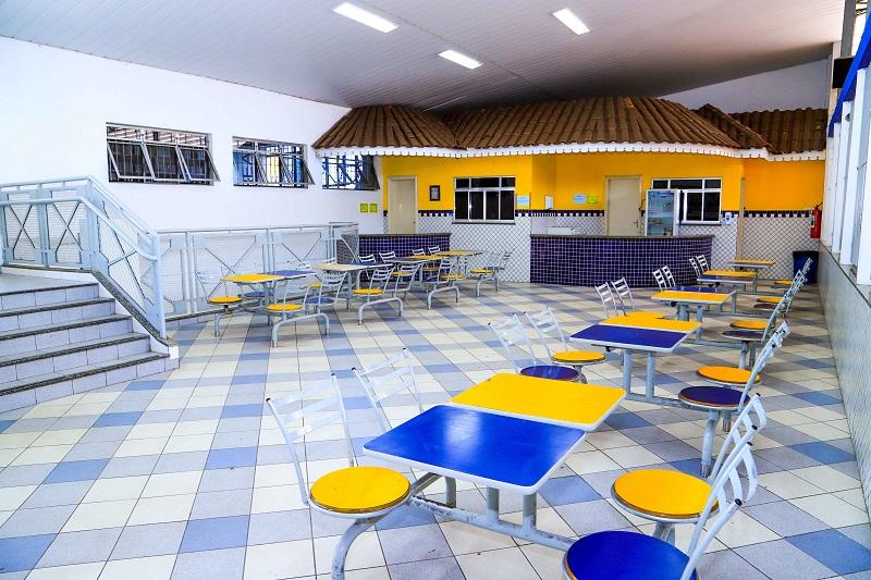 Praça de alimentação 4